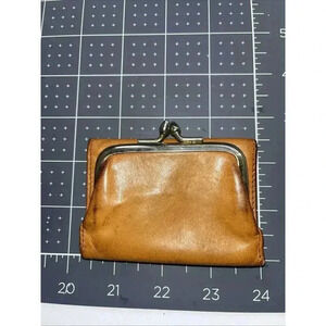 Vintage St. Thomas Coin Change Purse Kiss Lock Brown Folding Wallet